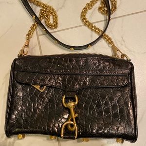 Mini MAC Croc Leather.